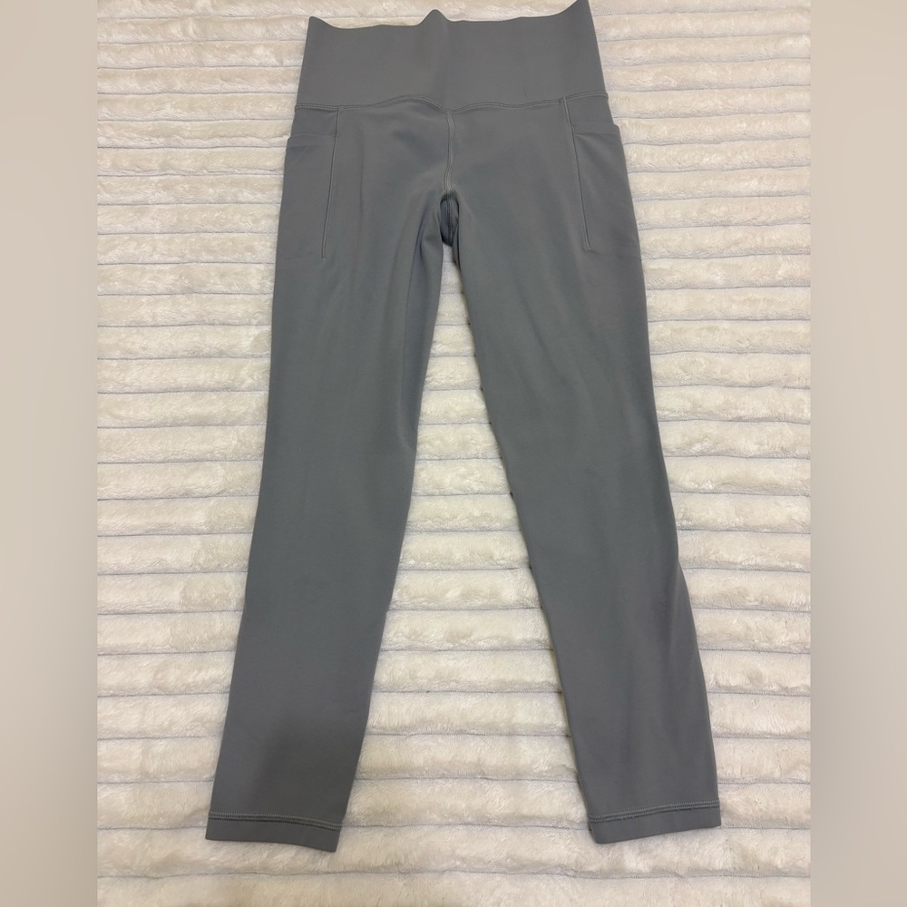 Athleta Salutation Stash High Rise 7/8 Legging sz S - Picture 2 of 10